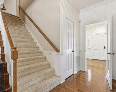 3525 Prestwick Drive - Photo Thumbnail 10