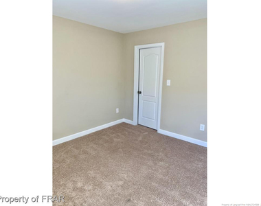 211 Rainmaker Street - Photo Thumbnail 16