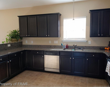 211 Rainmaker Street - Photo Thumbnail 6
