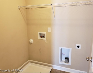 211 Rainmaker Street - Photo Thumbnail 11
