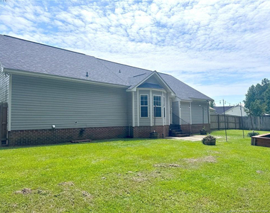 206 Van Buren Drive - Photo Thumbnail 17