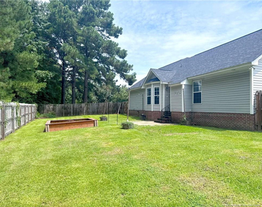 206 Van Buren Drive - Photo Thumbnail 14