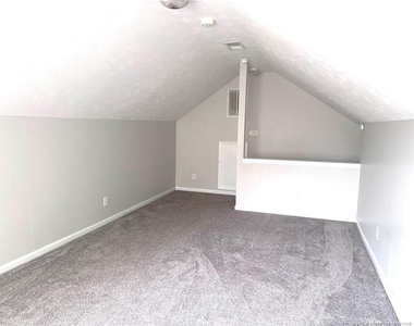 206 Van Buren Drive - Photo Thumbnail 8