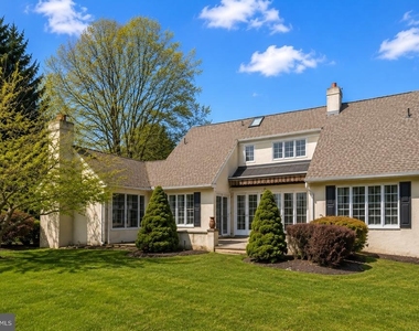 684 Wetherby Lane - Photo Thumbnail 1