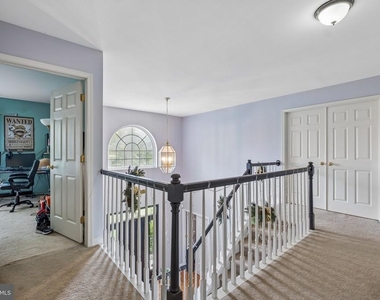 211 Tollgate Road - Photo Thumbnail 20