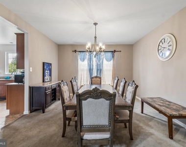 211 Tollgate Road - Photo Thumbnail 11