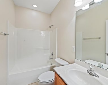 3645 Edgemont Drive - Photo Thumbnail 26