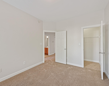 3645 Edgemont Drive - Photo Thumbnail 30