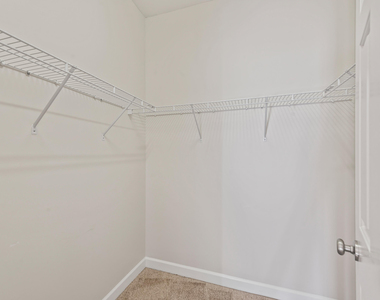 3645 Edgemont Drive - Photo Thumbnail 24