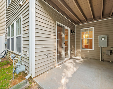 3645 Edgemont Drive - Photo Thumbnail 17