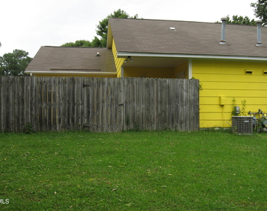 3605 Pine Knoll Drive - Photo Thumbnail 1