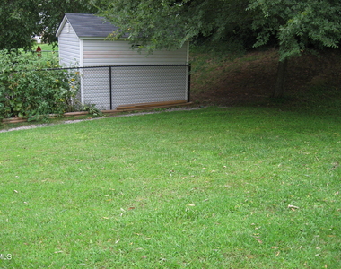 3605 Pine Knoll Drive - Photo Thumbnail 23