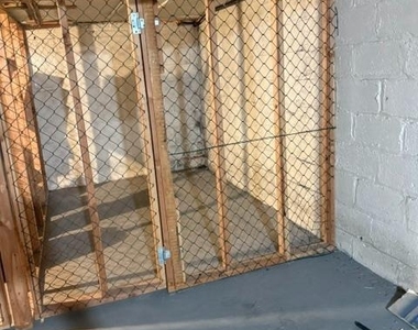 77 Newkirk Avenue - Photo Thumbnail 8