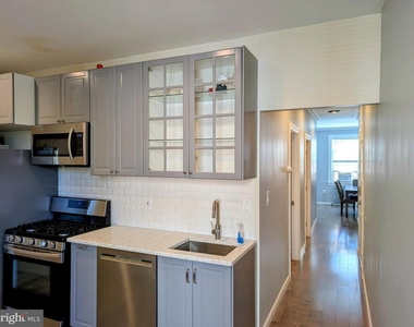 14 Spring St - Photo Thumbnail 3