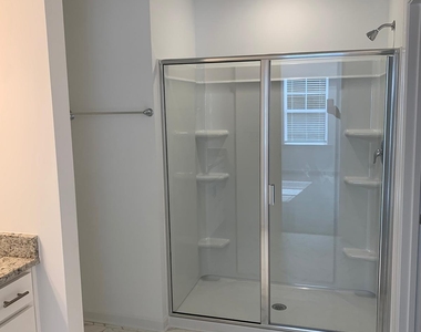 232 Hank Way - Photo Thumbnail 18