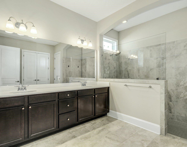 485 Wildwind Drive - Photo Thumbnail 11