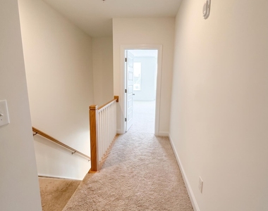 602 Market Grove Drive - Photo Thumbnail 32