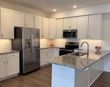 602 Market Grove Drive - Photo Thumbnail 35