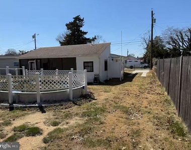 39 Birch Road - Photo Thumbnail 54