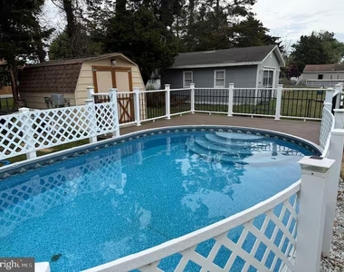 39 Birch Road - Photo Thumbnail 47