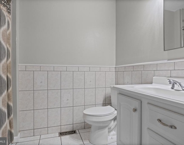 13 Hopewell Lane - Photo Thumbnail 13