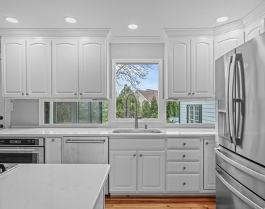 1508 Braden Overlook Court - Photo Thumbnail 7