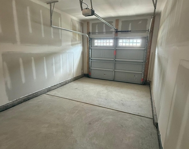 268 Ravenscraig Park Place - Photo Thumbnail 28