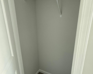 268 Ravenscraig Park Place - Photo Thumbnail 22