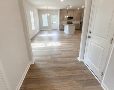 268 Ravenscraig Park Place - Photo Thumbnail 6