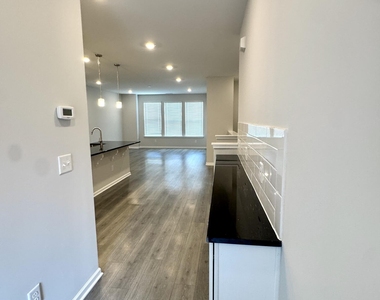 1080 Manorhaven - Photo Thumbnail 40