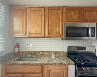 3801 28th Avenue - Photo Thumbnail 5