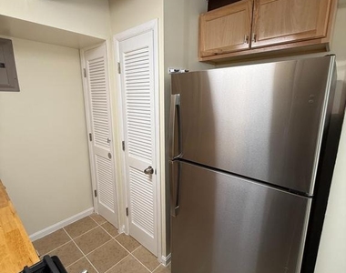 7402 18th Avenue - Photo Thumbnail 10