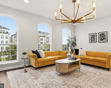 617 Leigh Way - Photo Thumbnail 11