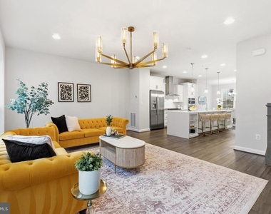 617 Leigh Way - Photo Thumbnail 14