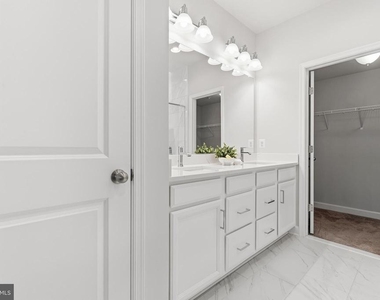 617 Leigh Way - Photo Thumbnail 37