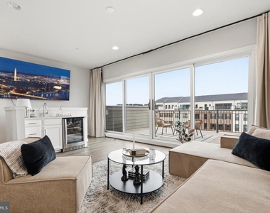 617 Leigh Way - Photo Thumbnail 45