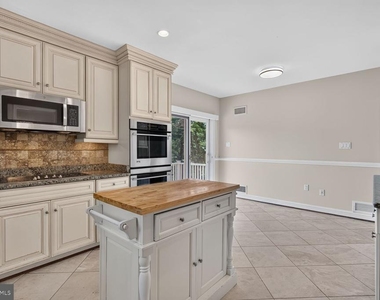 6216 Goodview Street - Photo Thumbnail 15