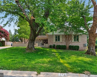 6216 Goodview Street - Photo Thumbnail 3