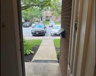 11124 Oak Leaf Drive - Photo Thumbnail 26