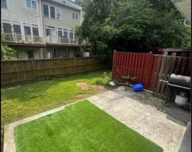 11124 Oak Leaf Drive - Photo Thumbnail 29