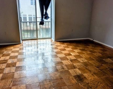 11124 Oak Leaf Drive - Photo Thumbnail 25