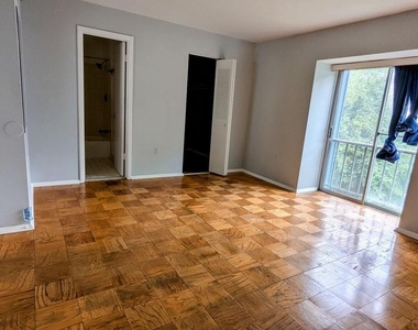 11124 Oak Leaf Drive - Photo Thumbnail 23