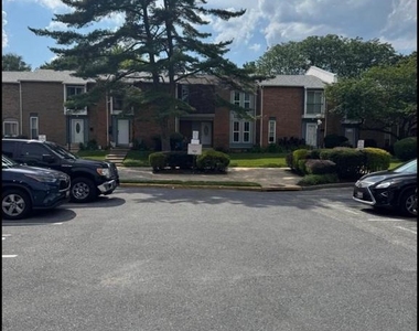 11124 Oak Leaf Drive - Photo Thumbnail 1