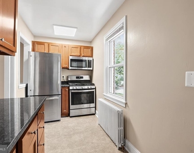 8507 Flower Avenue - Photo Thumbnail 11