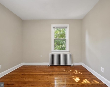 8507 Flower Avenue - Photo Thumbnail 18