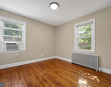 8507 Flower Avenue - Photo Thumbnail 17