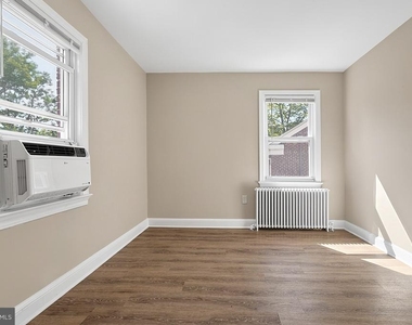 8505 Flower Avenue - Photo Thumbnail 15