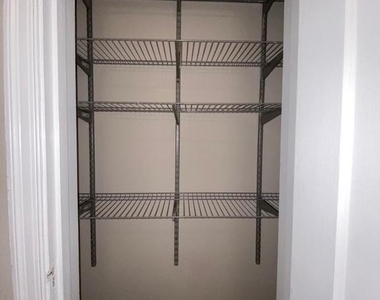 8505 Flower Avenue - Photo Thumbnail 6