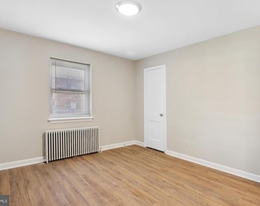 8503 Flower Avenue - Photo Thumbnail 7