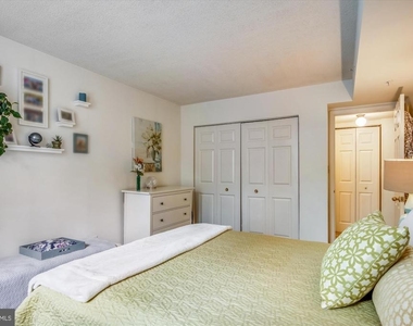 5000 Battery Lane - Photo Thumbnail 6